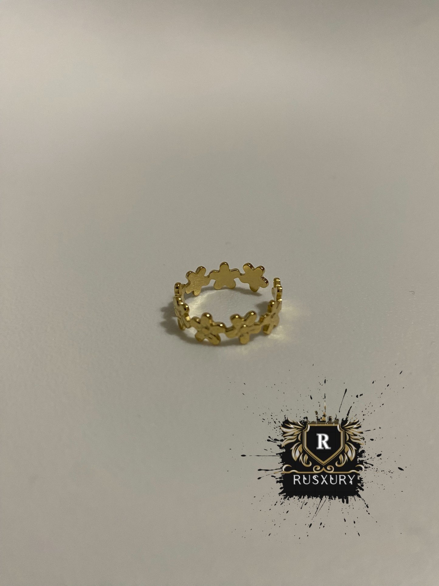 Anel golden trevo da sorte